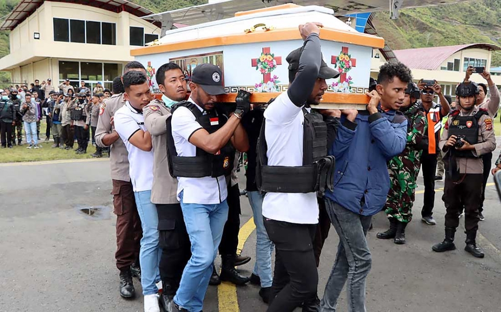 Anggota TNI-Polri Gugur Ditembak KKB saat Mengamankan Sholat Tarawih di Kabupaten Puncak Jaya