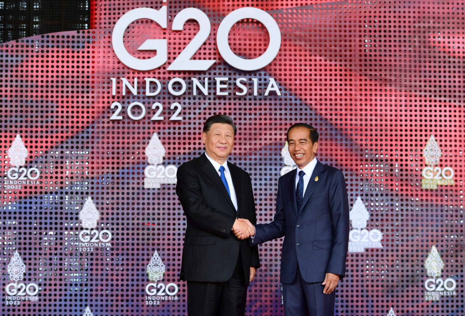 KTT G20 Dimulai, Presiden Jokowi Sambut Para Pemimpin G20 di Apurva Kempinski Bali