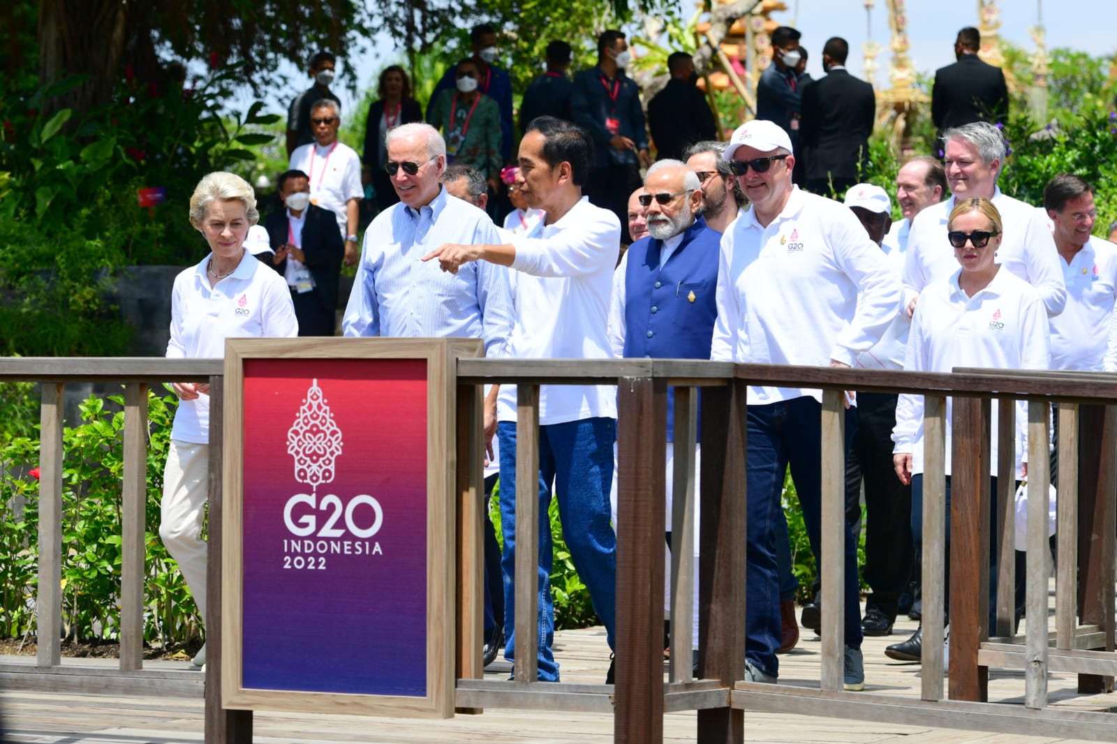 Presiden Joko Widodo mengajak para pemimpin negara G20 dan Lembaga Internasional Mengunjungi Taman Hutan Raya (Tahura)