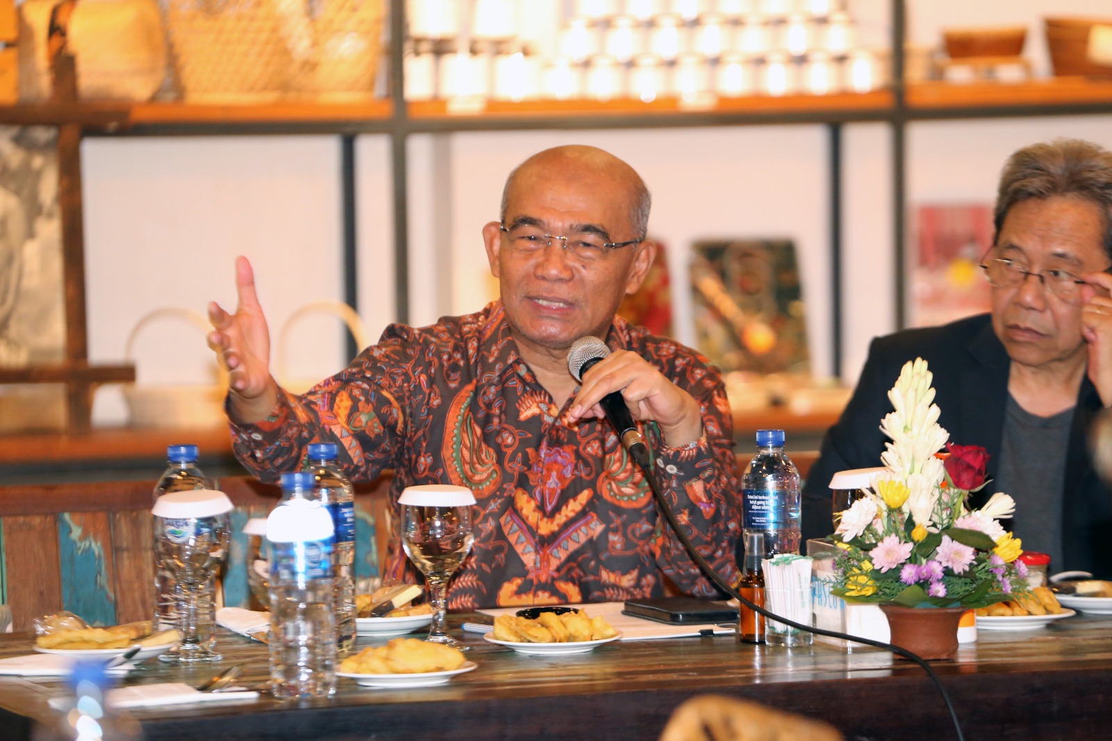 Persiapan ASEAN Socio Cultural Community 2023, Menko PMK Berdialog Dengan Wartawan, Budayawan hingga Influencer