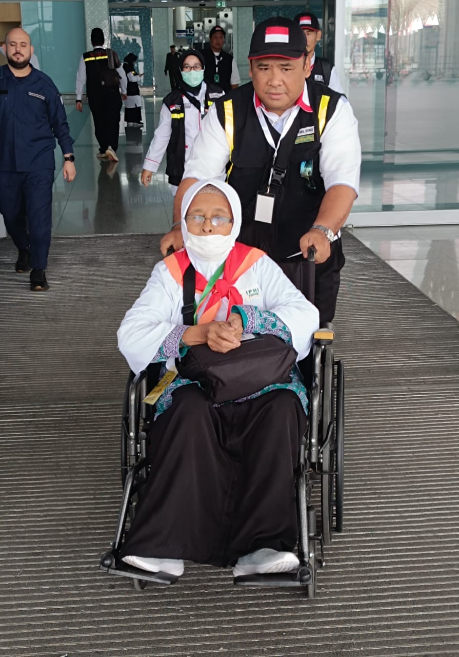 Jemaah asal Makassar dan Papua tiba di Madinah