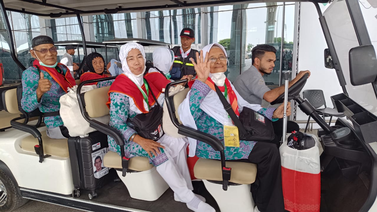 Jemaah asal Makassar dan Papua tiba di Madinah