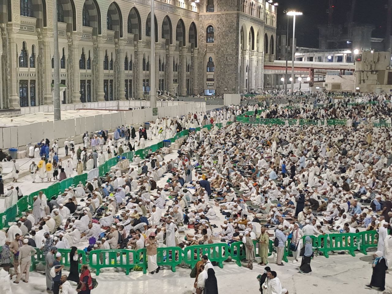 Hampir Seluruh Jemaah Telah Berada di Makkah, Masjidil Haram Semakin Padat