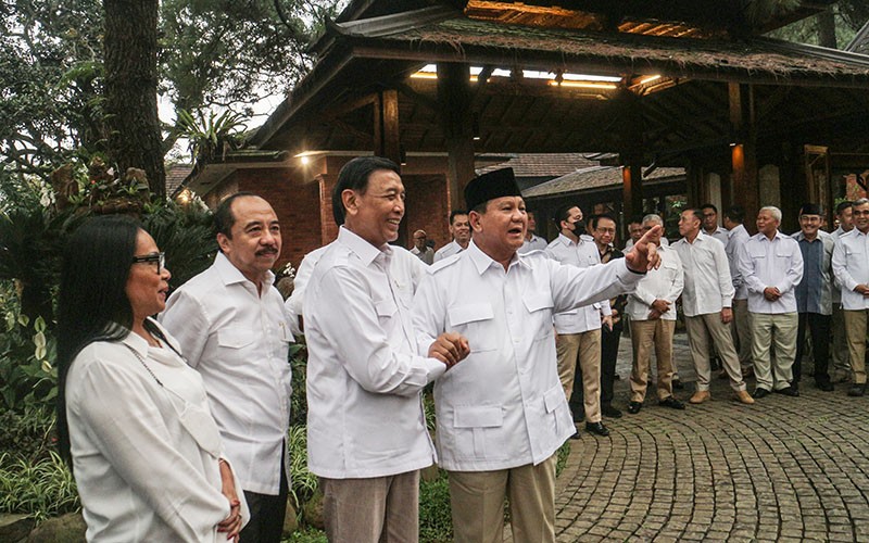 Momen Pertemuan Prabowo-Wiranto, Dua Jenderal Saling Hormat