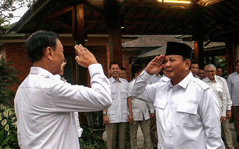 Momen Pertemuan Prabowo-Wiranto, Dua Jenderal Saling Hormat