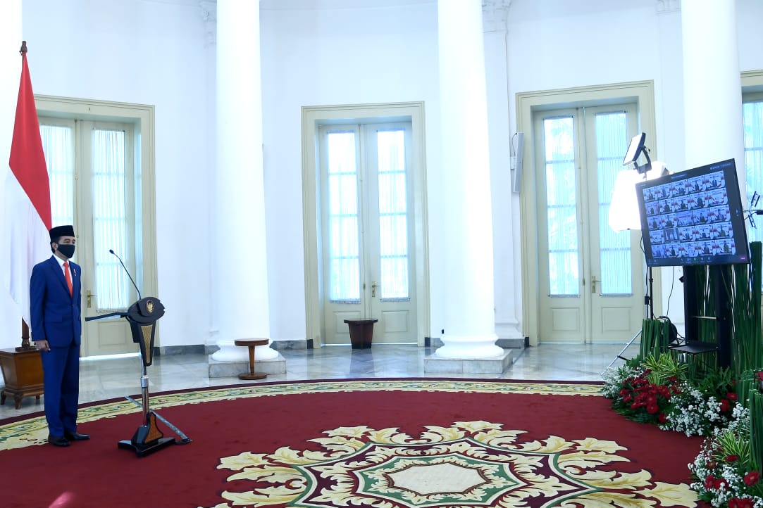 Presiden Joko Widodo saat memperingati Hari Lahir Pancasila yang pada kali ini digelar melalui telekonferensi dari Ruang Garuda, Istana Kepresidenan Bogor, Jawa Barat, pada Senin, 1 Juni 2020