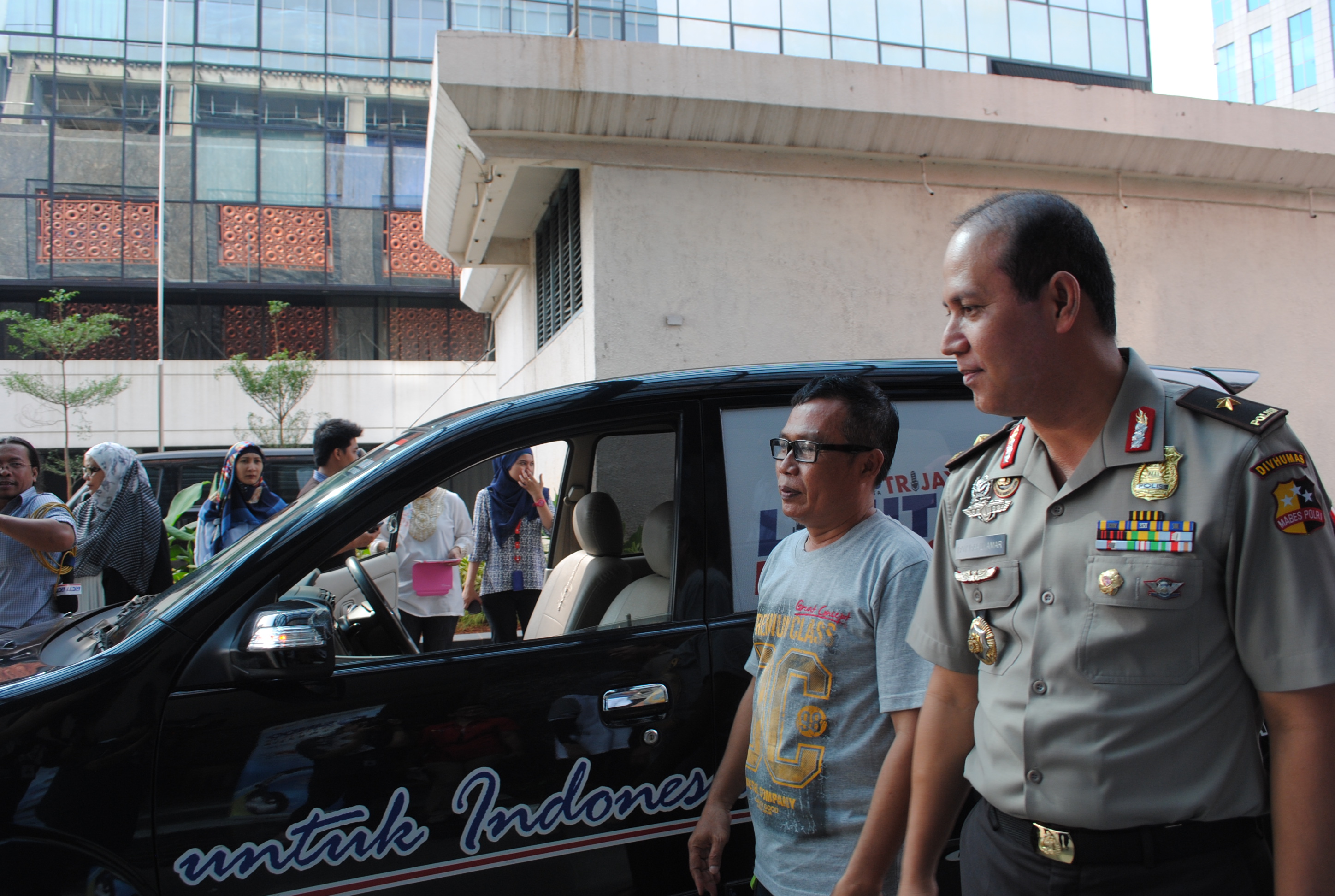pengecekan mobil liputan mudik